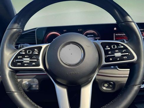 Used 2021 Mercedes-Benz GLE 580 4MATIC image 18