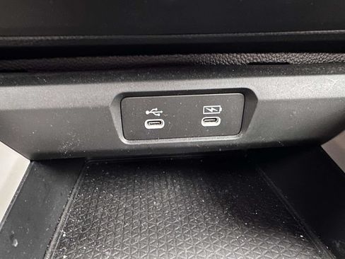 Used 2023 Honda Accord LX image 24
