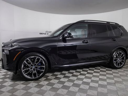 Used 2025 BMW X7 M60i AWD/4WD image 10