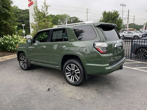 Certified 2022 Toyota 4Runner Limited AWD/4WD image 6