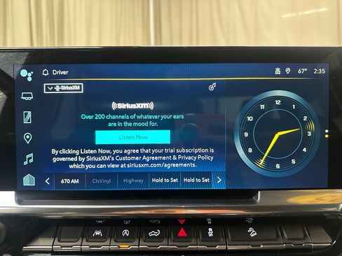 Used 2025 Chevrolet Silverado 1500 LT image 31