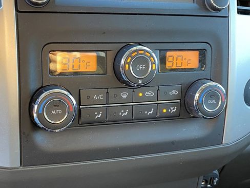 Used 2019 Nissan Frontier PRO-4X image 17