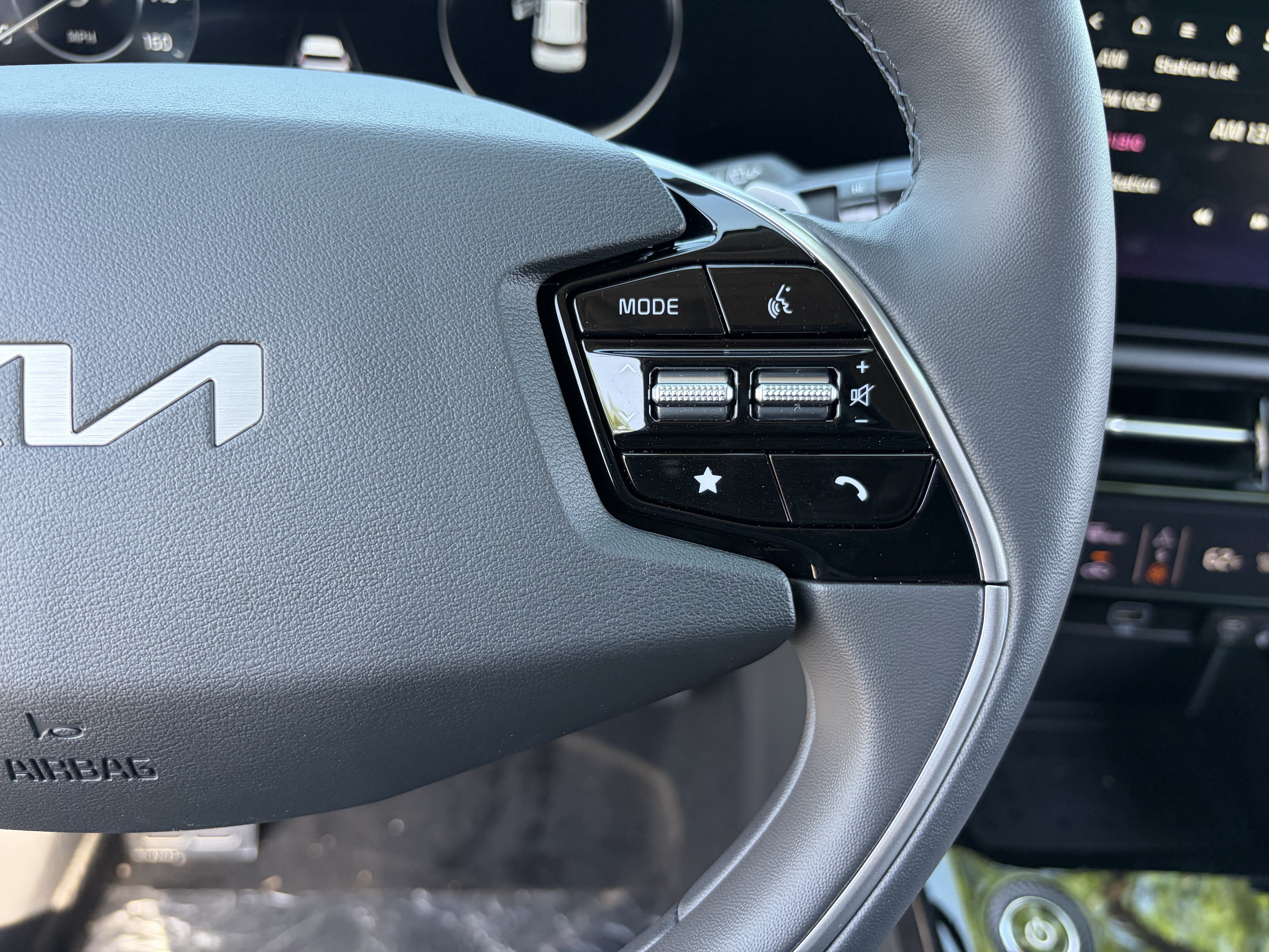 New 2026 Kia Niro Wave FWD image 23