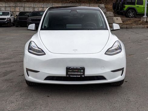 Used 2023 Tesla Model Y Long Range image 2