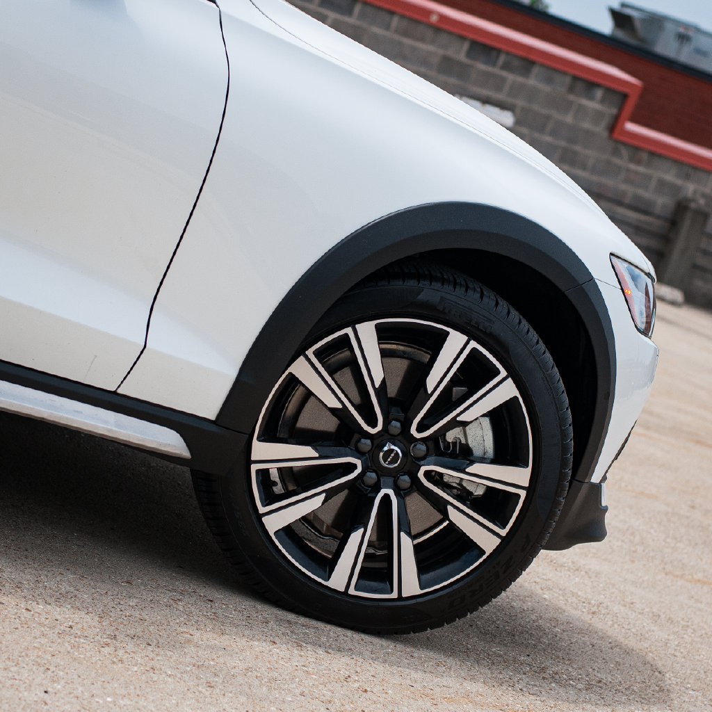 Certified 2026 Volvo V60 B5 Cross Country Ultra w/ Protection Package Premier AWD/4WD image 11