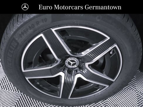 Used 2026 Mercedes-Benz GLC 300 4MATIC image 7
