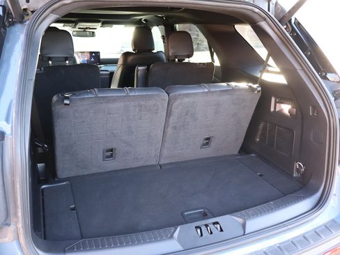 Used 2025 Ford Explorer ST w/ Sun And Sound Package image 28