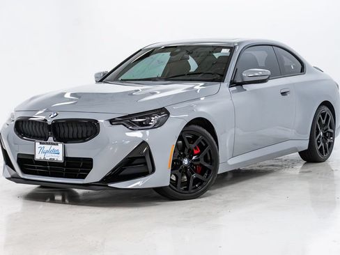 Used 2025 BMW 230i xDrive Coupe w/ M Sport Package AWD/4WD image 1