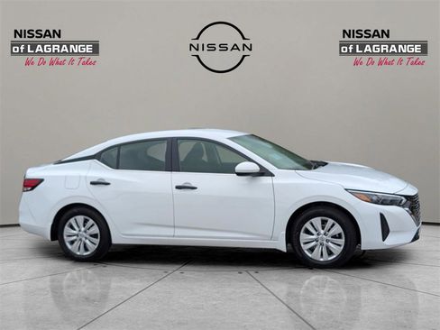 New 2025 Nissan Sentra S image 4