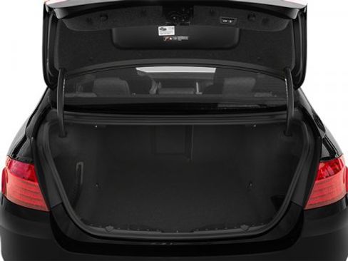 Used 2014 BMW 535i Sedan image 12