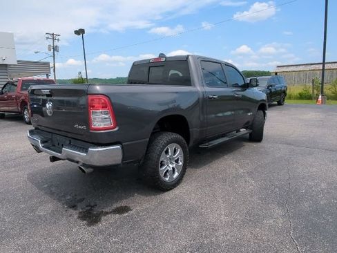 Used 2020 RAM 1500 Big Horn AWD/4WD image 30