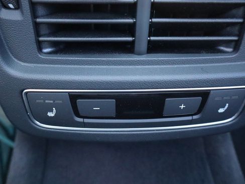 Used 2023 Audi e-tron GT Prestige image 14