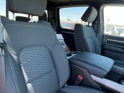 New 2026 RAM 1500 Big Horn AWD/4WD image 15