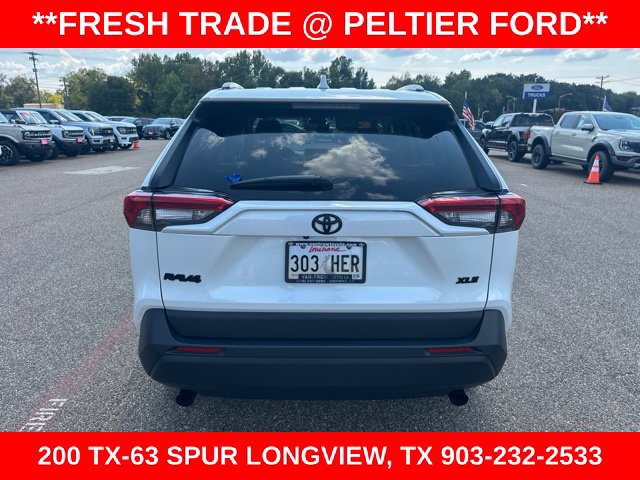 Used 2024 Toyota RAV4 XLE Premium FWD image 23