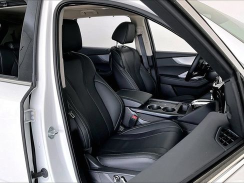 Certified 2026 Acura MDX FWD w/ Technology Package image 9
