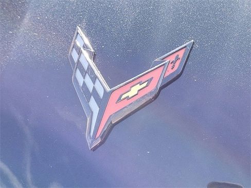 Used 2022 Chevrolet Corvette Stingray Coupe w/ Z51 Performance Package image 13