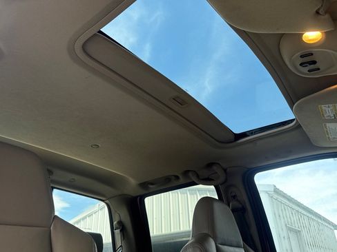 Used 2006 Ford F350 Lariat AWD/4WD image 18