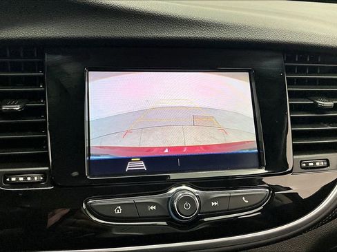 Used 2022 Buick Encore Preferred w/ Safety Package image 23