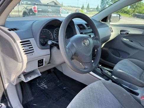 Used 2009 Toyota Corolla LE FWD image 17