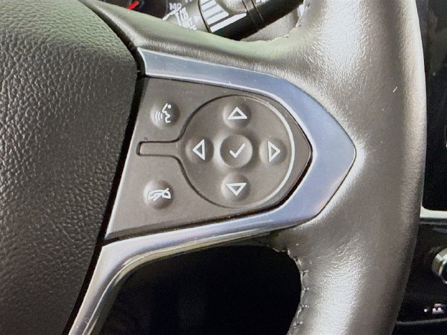 Used 2022 Chevrolet Traverse RS FWD image 14