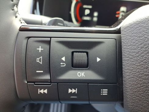 New 2026 Nissan Pathfinder SL image 20