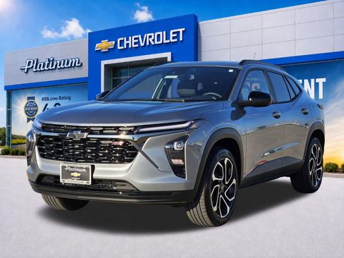 New 2026 Chevrolet Trax RS w/ Sunroof Package FWD image 2