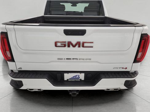 Used 2024 GMC Sierra 1500 AT4 w/ AT4 Preferred Package AWD/4WD image 53