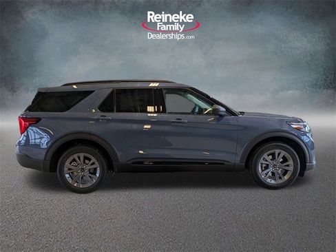 New 2026 Ford Explorer Active w/ Active Comfort Package image 4