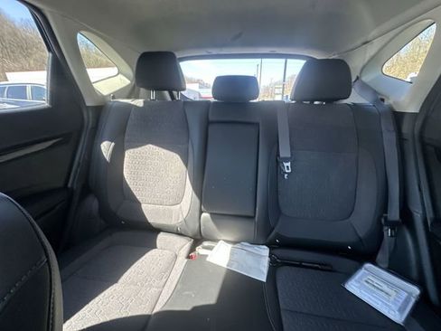 Used 2024 Kia Seltos S AWD/4WD image 27