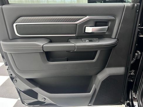 New 2026 RAM 2500 Big Horn AWD/4WD image 12