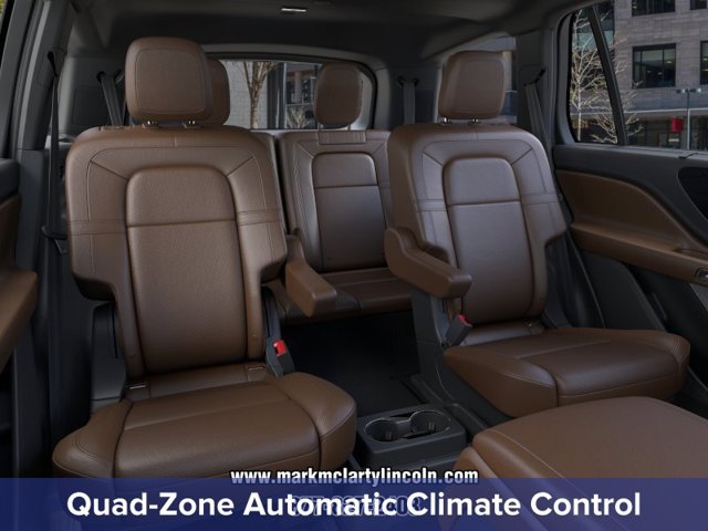 New 2026 Lincoln Aviator Reserve w/ Luxury Package RWD image 13