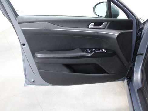 Used 2023 Kia K5 LXS image 21