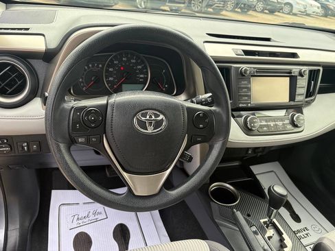 Used 2015 Toyota RAV4 XLE image 8