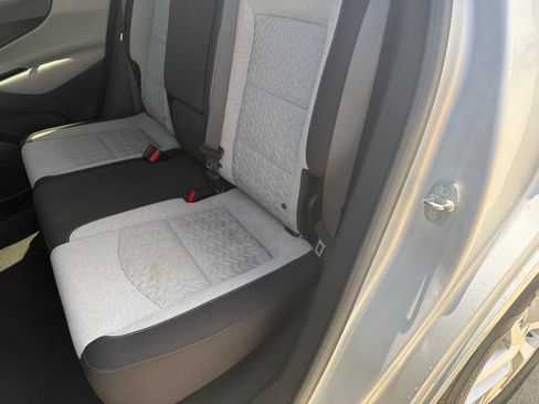 Used 2022 Chevrolet Equinox LT AWD/4WD image 15