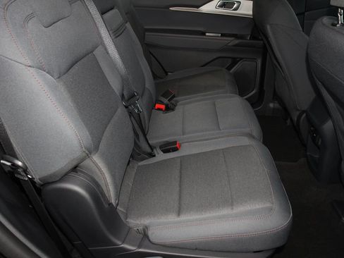Certified 2025 Ford Explorer Active AWD/4WD image 26