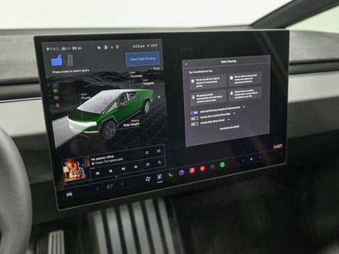 Used 2024 Tesla Cybertruck Cyberbeast AWD/4WD image 18