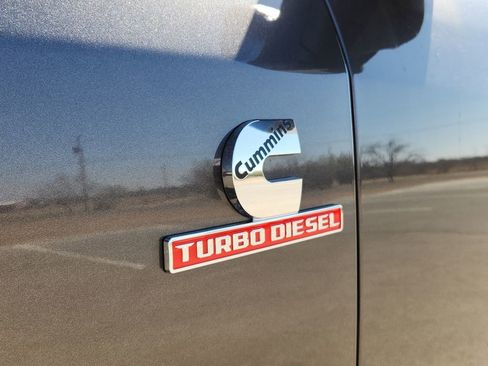 New 2025 RAM 2500 Laramie image 9