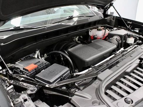 Used 2025 Chevrolet Silverado 1500 High Country w/ Technology Package image 19