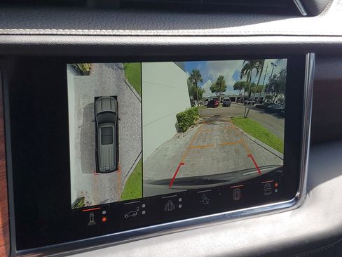 Used 2023 GMC Yukon XL Denali Ultimate w/ LPO, Floor Liner Package AWD/4WD image 31