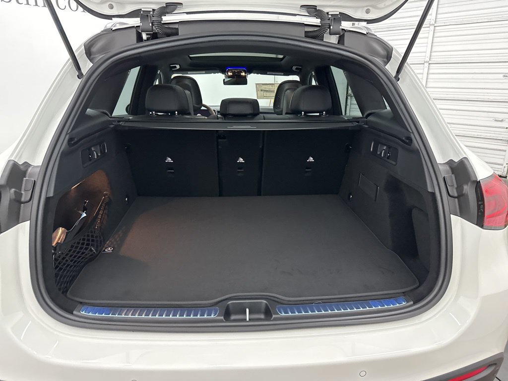 Certified 2026 Mercedes-Benz GLC 300 image 24