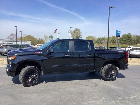 Used 2025 Chevrolet Silverado 1500 Custom Trail Boss image 6