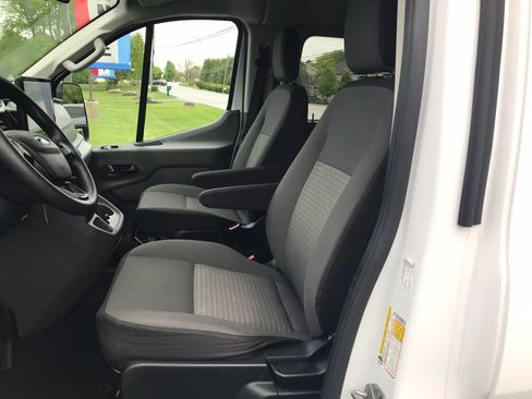 Used 2023 Ford Transit 350 XL RWD image 2