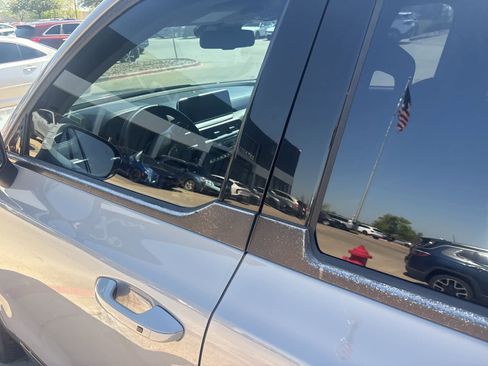 Used 2021 Kia Telluride EX w/ EX Premium Package image 20