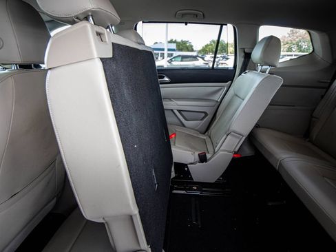 Used 2019 Volkswagen Atlas SE w/ Towing Package AWD/4WD image 42