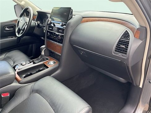 Used 2023 Nissan Armada SL w/ Captain's Chairs Package image 13