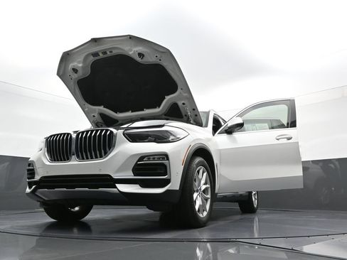 Used 2020 BMW X5 xDrive40i w/ Convenience Package image 39