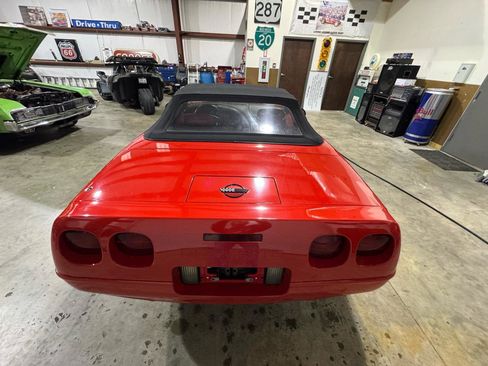 Used 1993 Chevrolet Corvette Convertible image 13