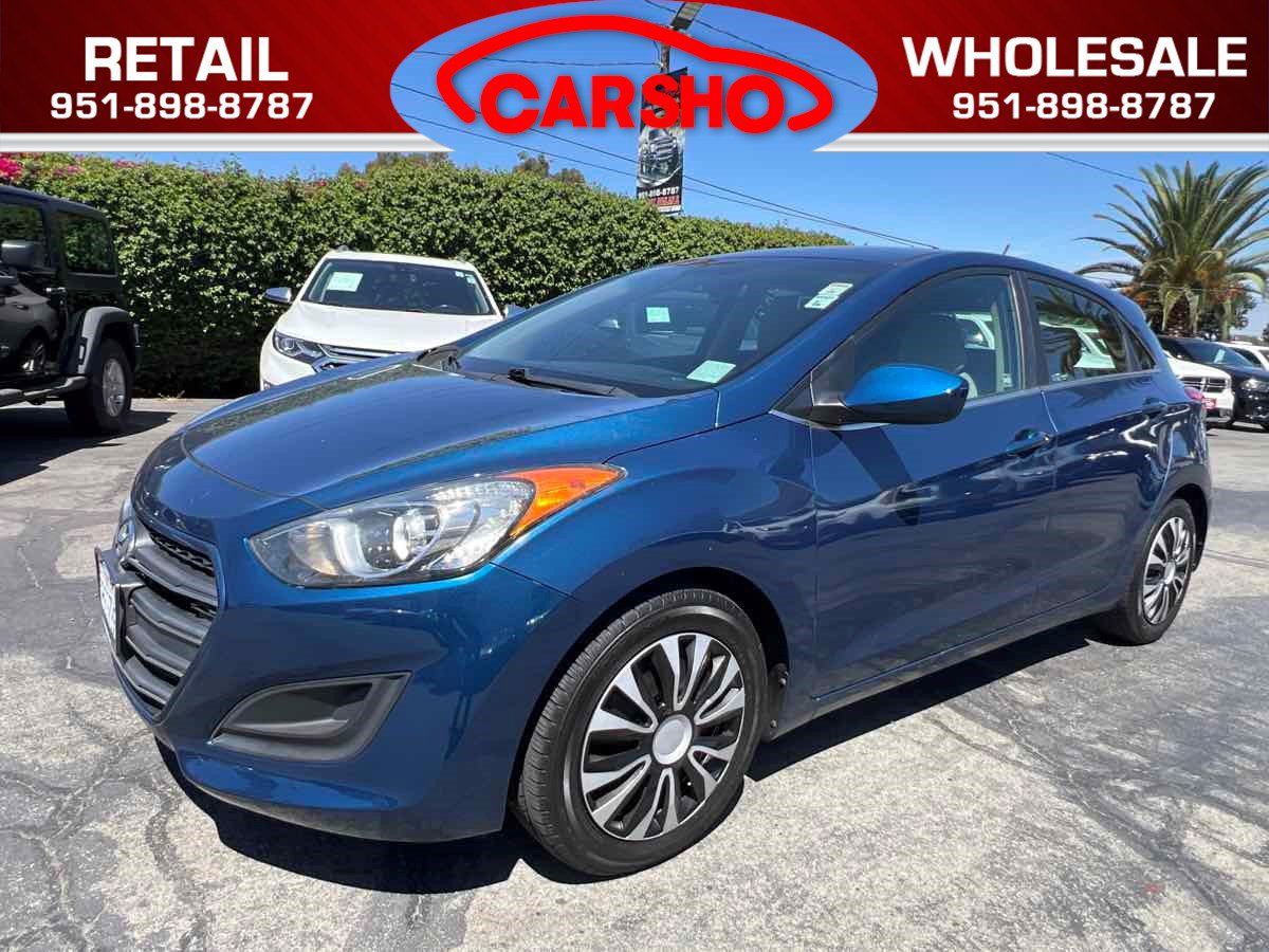 Used 2016 Hyundai Elantra GT FWD image 1