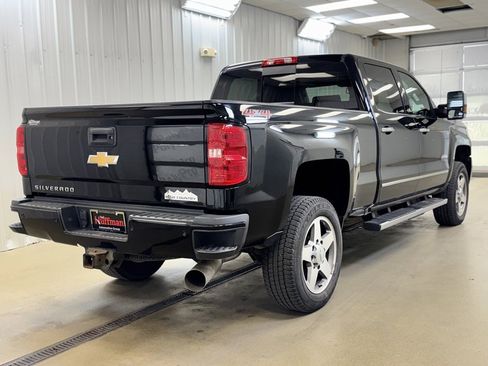 Used 2019 Chevrolet Silverado 2500 High Country w/ Duramax Plus Package image 6