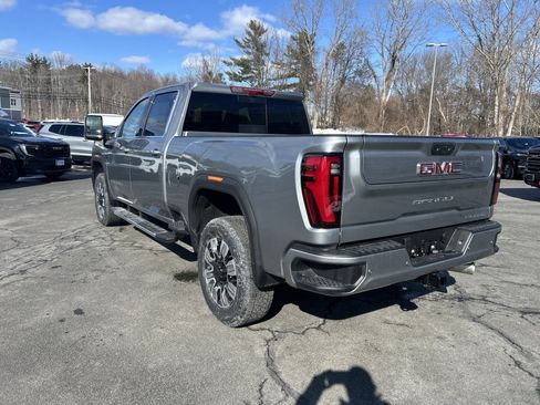 New 2026 GMC Sierra 3500 Denali w/ Denali Reserve Package image 4